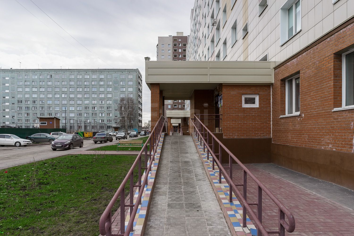 Застройщик Кемеровогражданстрой, г.Кемерово,Заводский район, ул.Сибиряков-Гвардейцев 28 А, ЖК Молодежный - фото номер 39 Застройщик Кемеровогражданстрой, г.Кемерово,Заводский район, ул.Сибиряков-Гвардейцев 28 А, ЖК Молодежный - фото номер 39