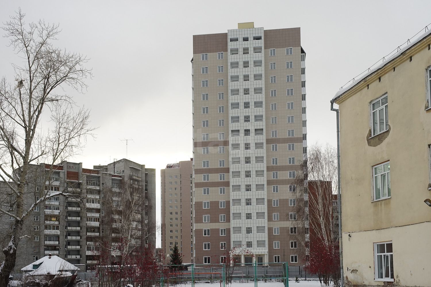 Застройщик Кемеровогражданстрой, Жилой дом Сибиряков-Гвардейцев 22Б, ЖК Молодежный - фото номер 22 Застройщик Кемеровогражданстрой, Жилой дом Сибиряков-Гвардейцев 22Б, ЖК Молодежный - фото номер 22