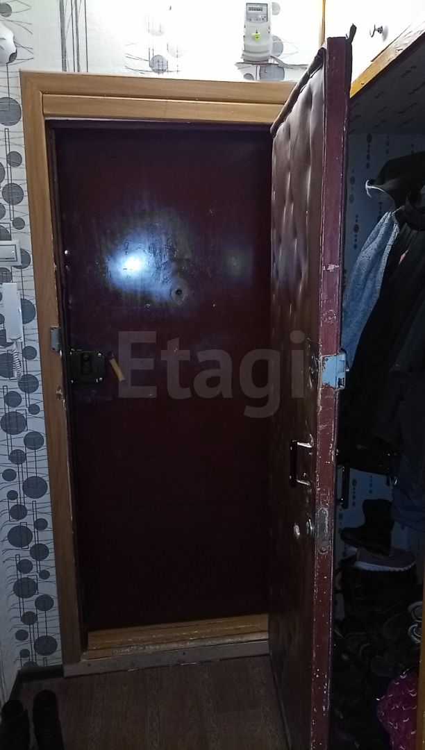 Продажа 2-комнатной квартиры, Златоуст, 40-летия Победы, 32 Продажа 2-комнатной квартиры, Златоуст, 40-летия Победы, 32