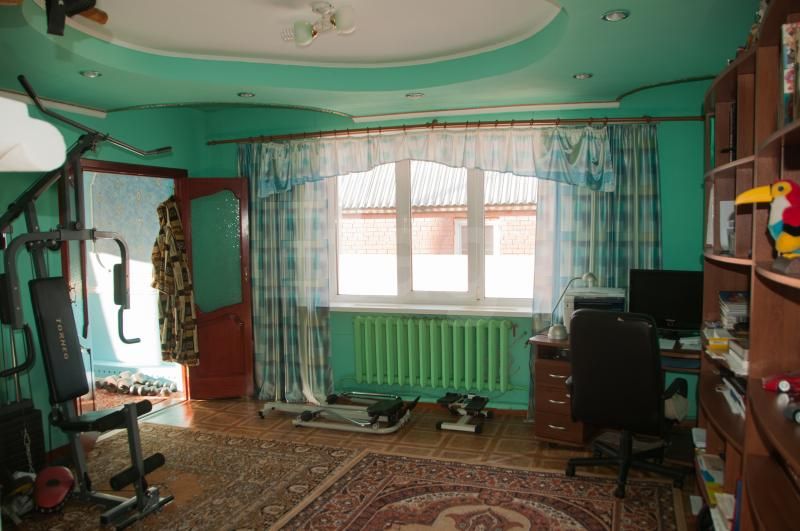 Продажа дома, 225м <sup>2</sup>, 7 сот., Кемерово, Гоголя