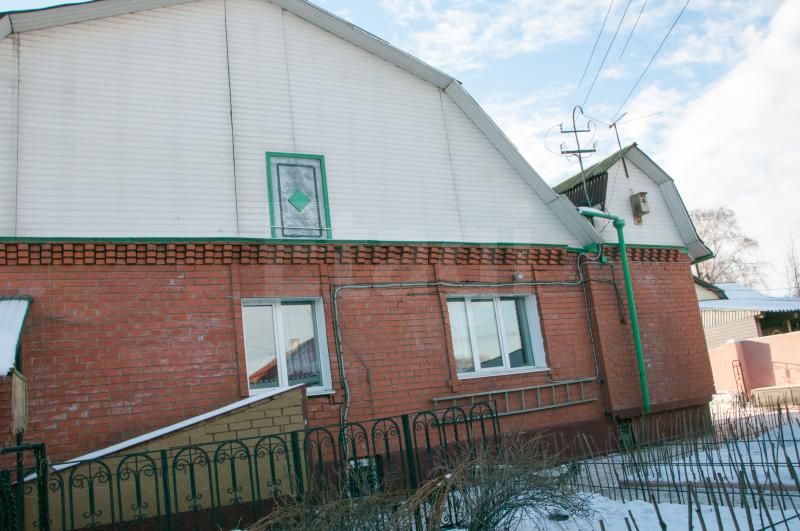 Продажа дома, 225м <sup>2</sup>, 7 сот., Кемерово, Гоголя