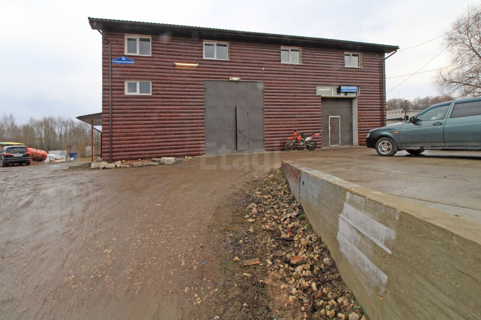 Продажа коммерческой недвижимости, 570м <sup>2</sup>, г. Калуга, 3-й Академический пр.