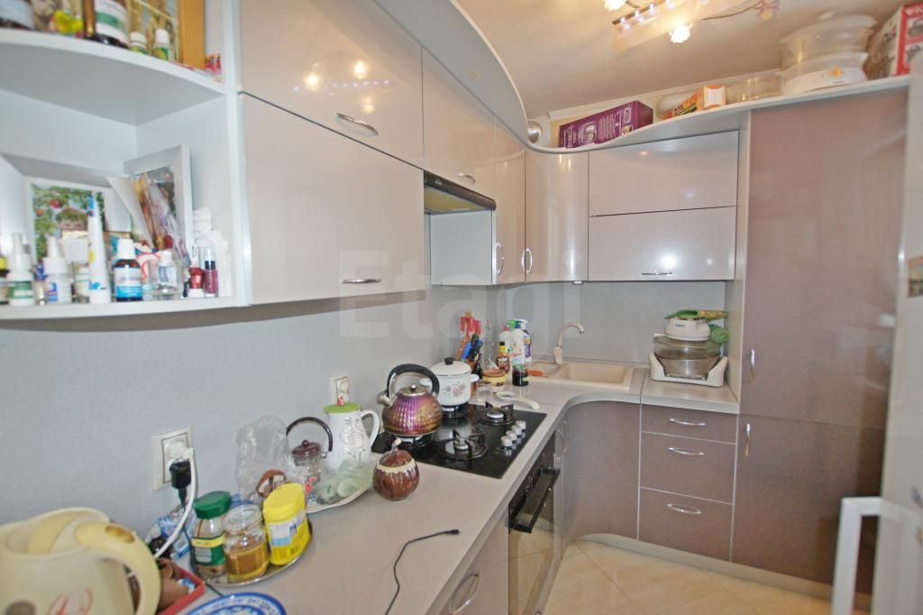 Продажа 2-комн. квартиры, г. Калуга, Добровольского 22
