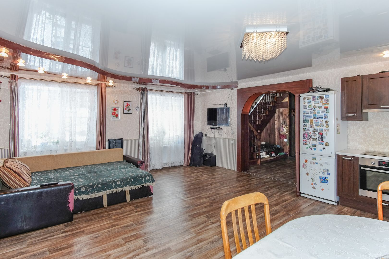 Продажа дома, 208м <sup>2</sup>, 4 сот., Златоуст, Подсобное хозяйство 1 Продажа дома, 208м <sup>2</sup>, 4 сот., Златоуст, Подсобное хозяйство 1