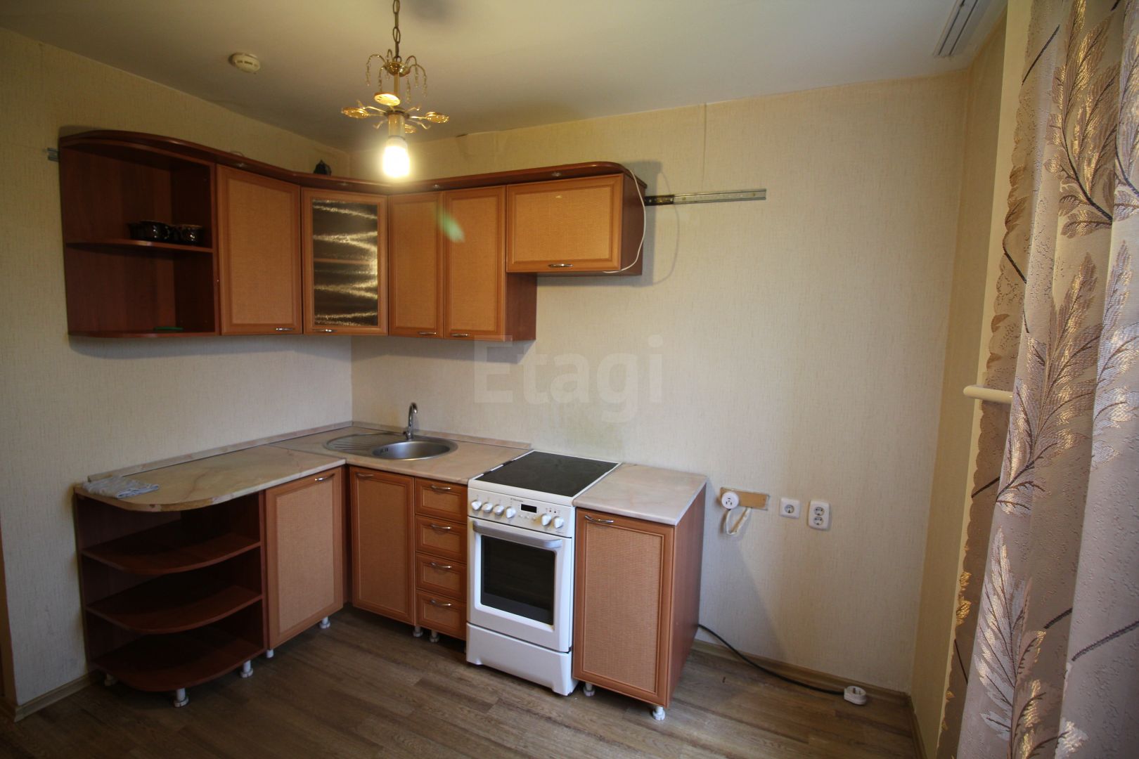 Продажа 2-комнатной квартиры, Красноярск, Пихтовая, 57 Продажа 2-комнатной квартиры, Красноярск, Пихтовая, 57