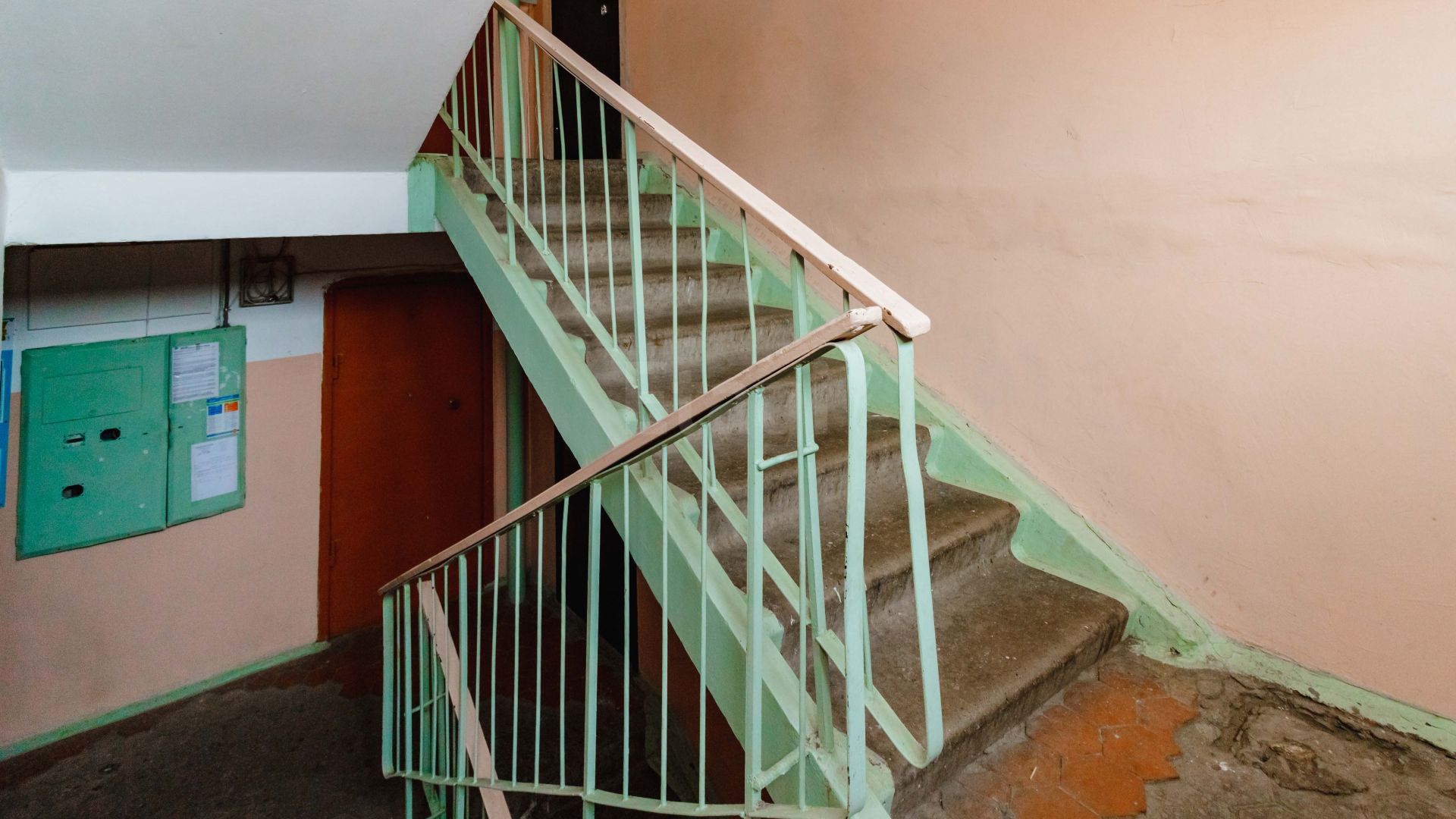 Продажа 4-комнатной квартиры, Комсомольск-на-Амуре, Московский пр-т, 14 Продажа 4-комнатной квартиры, Комсомольск-на-Амуре, Московский пр-т, 14