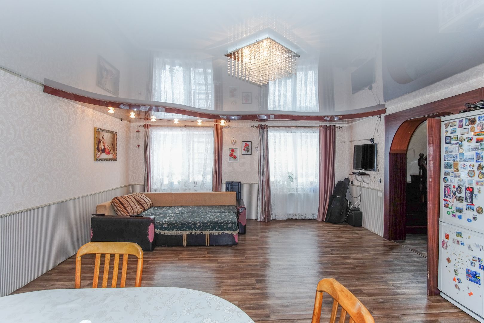 Продажа дома, 208м <sup>2</sup>, 4 сот., Златоуст, Подсобное хозяйство 1 Продажа дома, 208м <sup>2</sup>, 4 сот., Златоуст, Подсобное хозяйство 1
