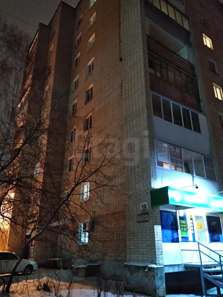 Продажа 1-комнатной квартиры, Златоуст, 40-летия Победы, 38 Продажа 1-комнатной квартиры, Златоуст, 40-летия Победы, 38