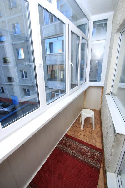 4-комн.кв. 82кв.м, энергетиков, 3 к 2.
