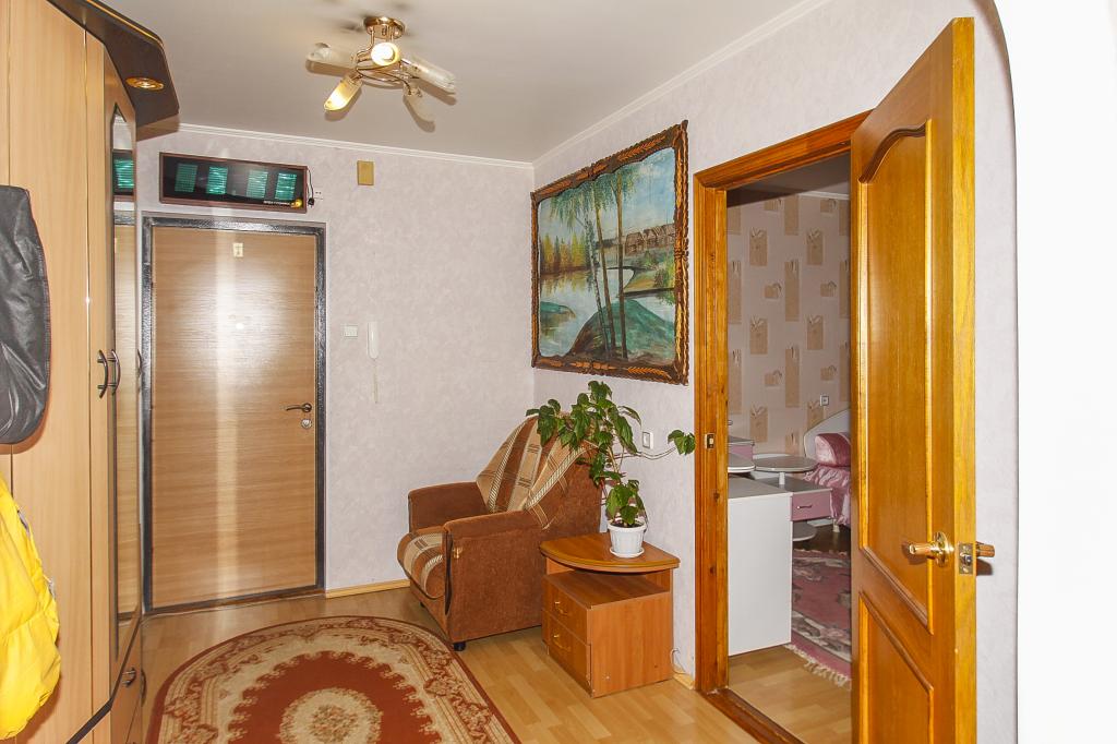 Объявление. г. Тюмень, 2-комн.кв. 69кв.м, Чернышевского, 1. Фото 1