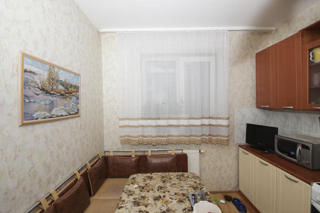 Объявление. г. Сургут, 2-комн.кв. 49.9кв.м, Югорская, 42. Фото 4