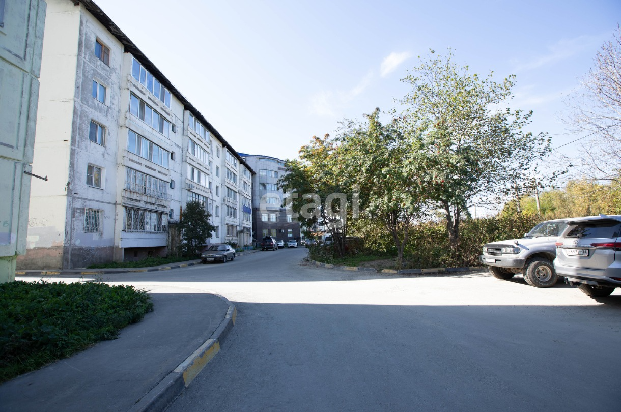 Продажа 4-комнатной квартиры, Южно-Сахалинск, Сахалинская область,  Южно-Сахалинск