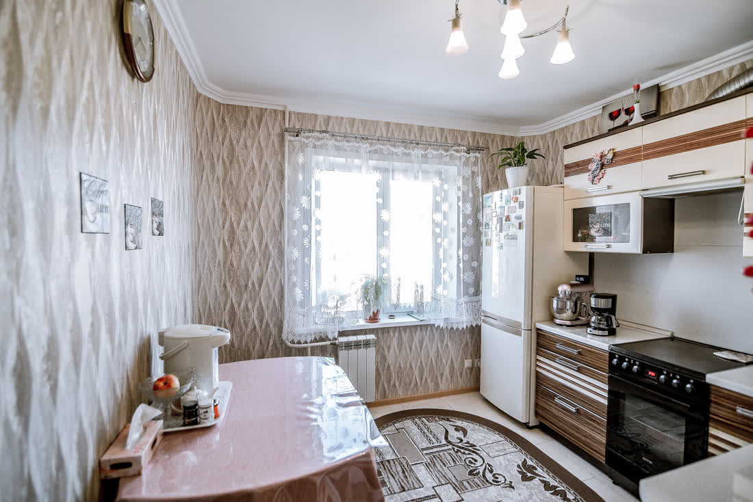 Продажа 2-комнатной квартиры, Южно-Сахалинск, Сахалинская область,  Южно-Сахалинск