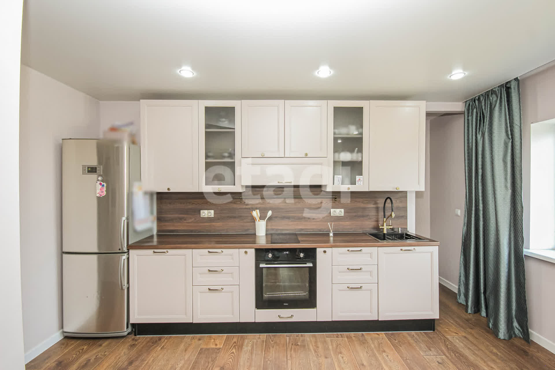 Продажа дома, 229м <sup>2</sup>, 12 сот., Улан-Удэ, Республика Бурятия,  Октябрьский