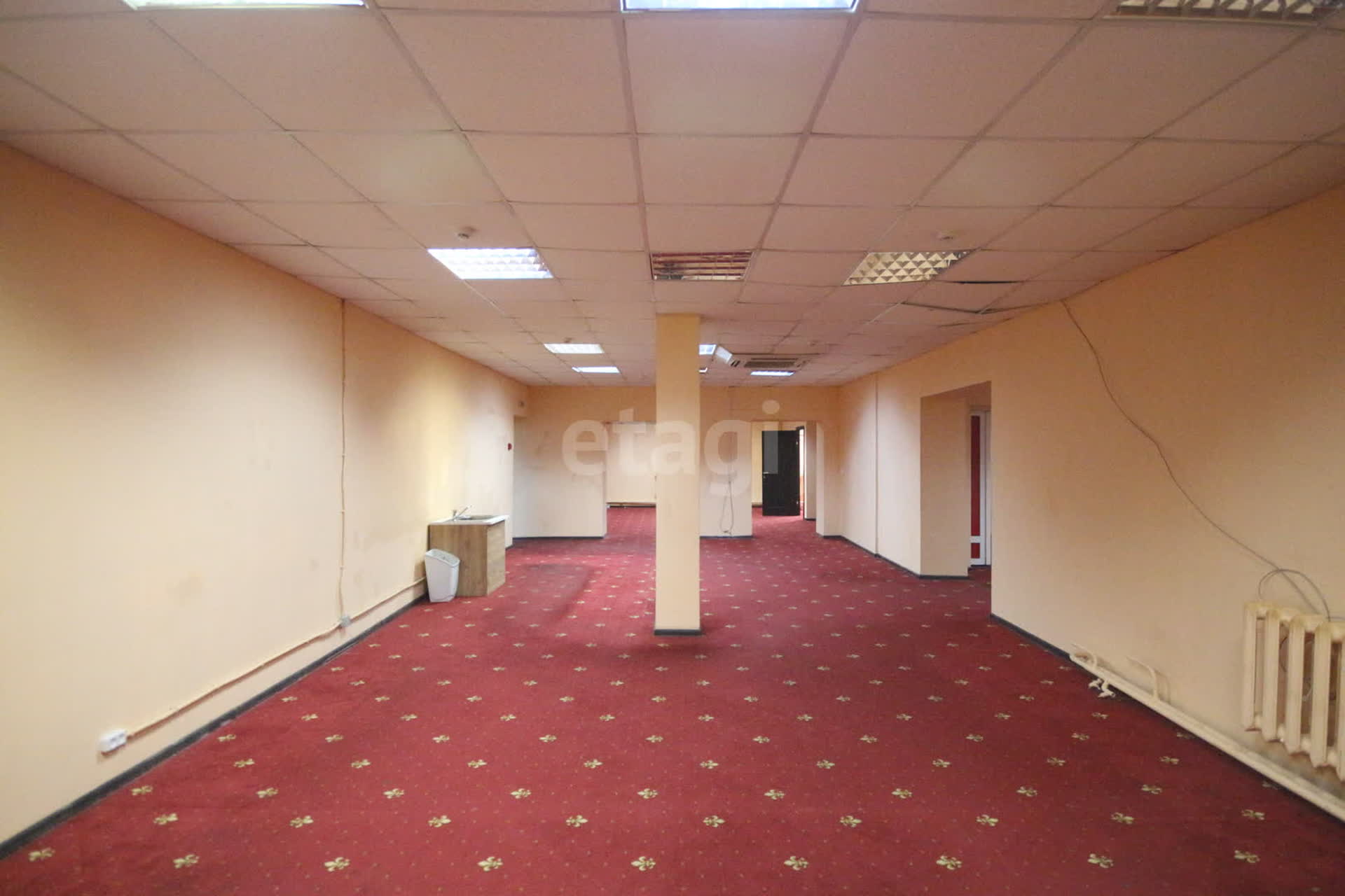 Аренда коммерческой недвижимости, 320м <sup>2</sup>, Новый Уренгой, Ямало-Ненецкий АО,  Новый Уренгой