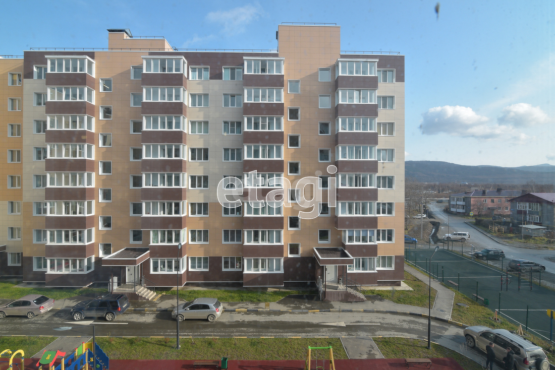 Продажа 3-комнатной квартиры, Южно-Сахалинск, Сахалинская область,  Южно-Сахалинск