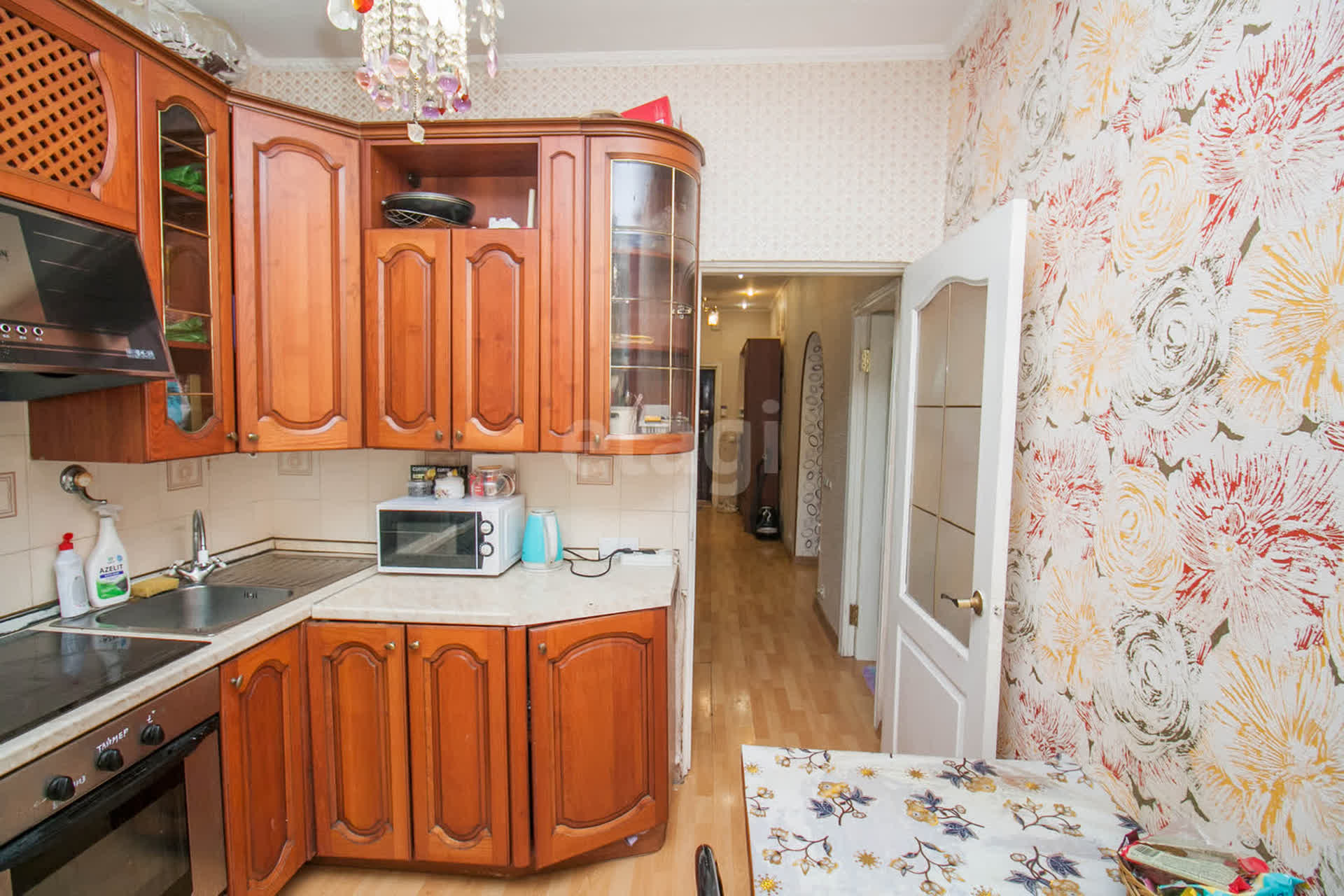 Продажа 2-комнатной квартиры, Южно-Сахалинск, Сахалинская область,  Южно-Сахалинск