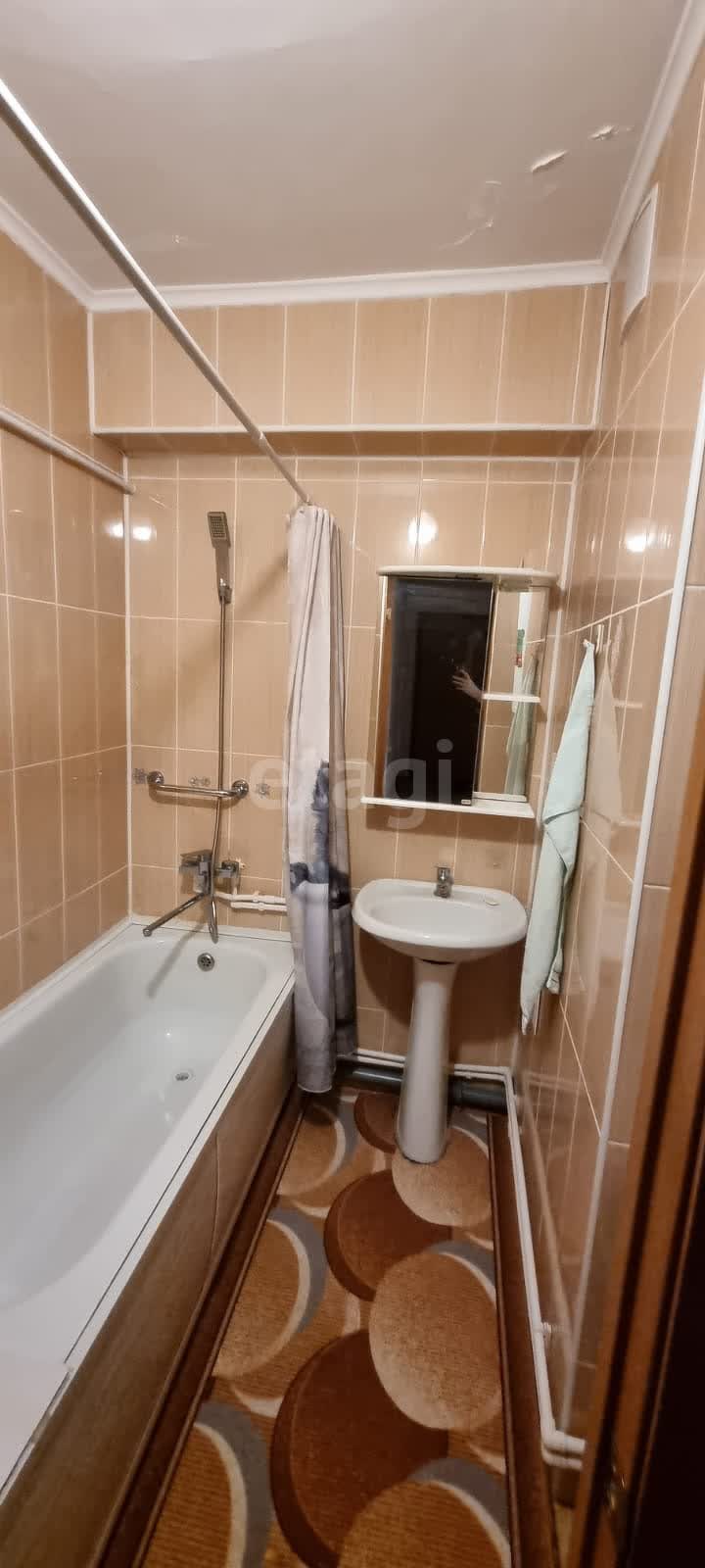 Продажа 2-комнатной квартиры, Южно-Сахалинск, Сахалинская область,  Южно-Сахалинск