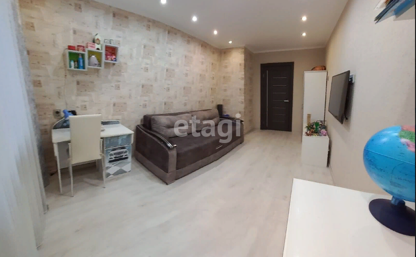 Продажа 3-комнатной квартиры, Южно-Сахалинск, Сахалинская область,  Южно-Сахалинск