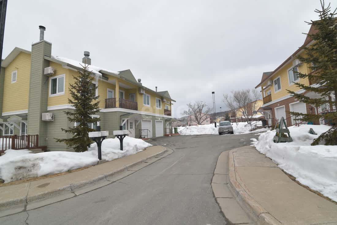 Аренда дома, 150м <sup>2</sup>, Южно-Сахалинск, Сахалинская область,  