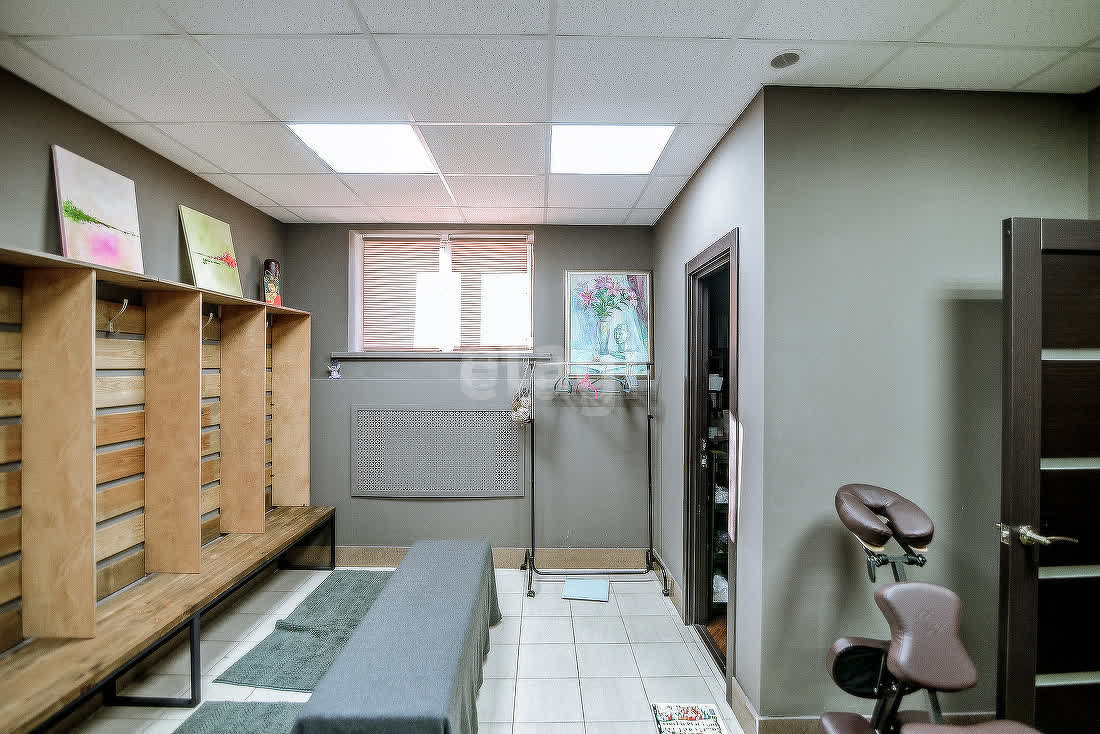 Аренда коммерческой недвижимости, 156м <sup>2</sup>, Южно-Сахалинск, Сахалинская область,  Южно-Сахалинск