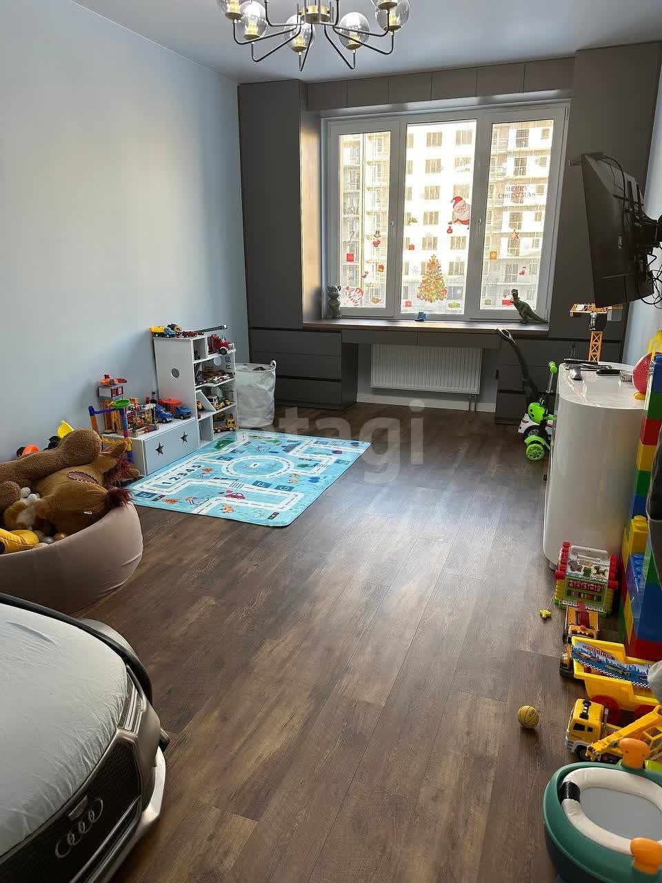 Продажа 2-комнатной квартиры, Южно-Сахалинск, Сахалинская область,  Южно-Сахалинск