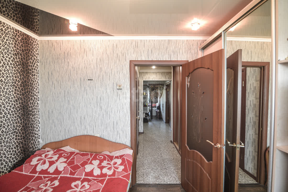 Продажа 3-комнатной квартиры, Южно-Сахалинск, Сахалинская область,  Южно-Сахалинск