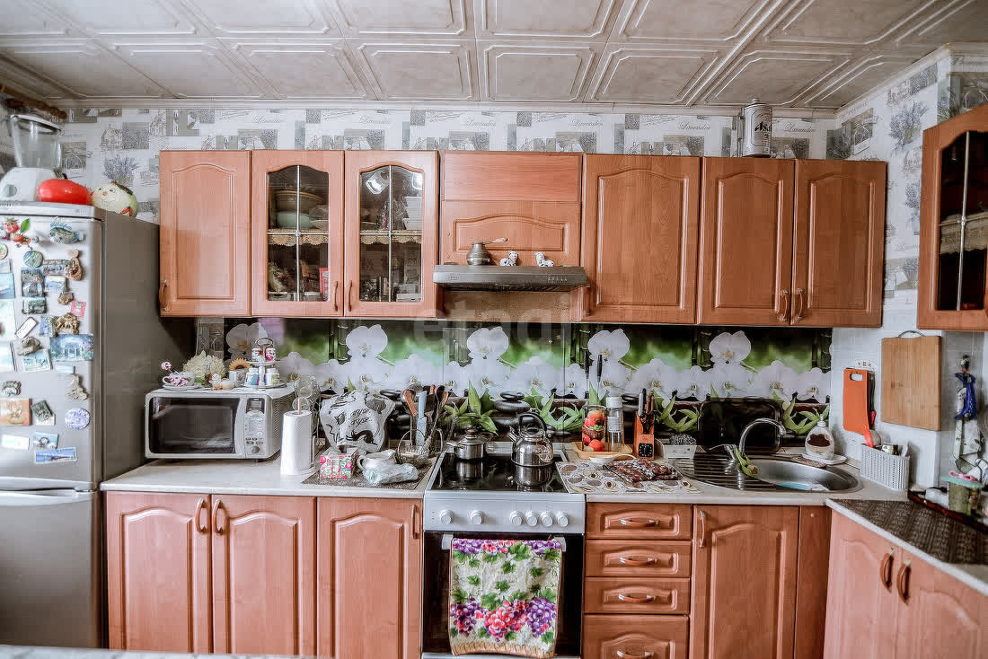 Продажа 4-комнатной квартиры, Южно-Сахалинск, Сахалинская область,  Южно-Сахалинск