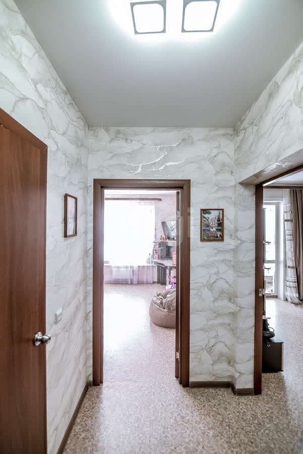 Продажа 2-комнатной квартиры, Южно-Сахалинск, Сахалинская область,  Южно-Сахалинск