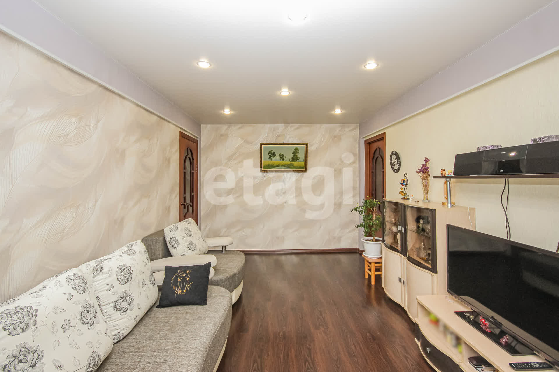 Продажа 2-комнатной квартиры, Улан-Удэ, Республика Бурятия,  Улан-Удэ