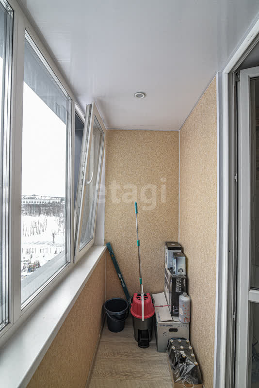 Продажа 2-комнатной квартиры, Южно-Сахалинск, Сахалинская область,  Южно-Сахалинск