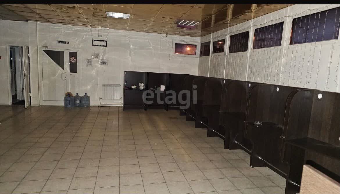 Продажа коммерческой недвижимости, 121м <sup>2</sup>, Новый Уренгой, Ямало-Ненецкий АО,  Новый Уренгой