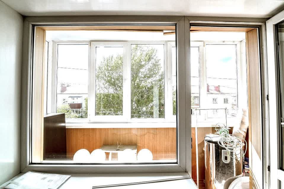 Продажа 2-комнатной квартиры, Южно-Сахалинск, Сахалинская область,  Южно-Сахалинск