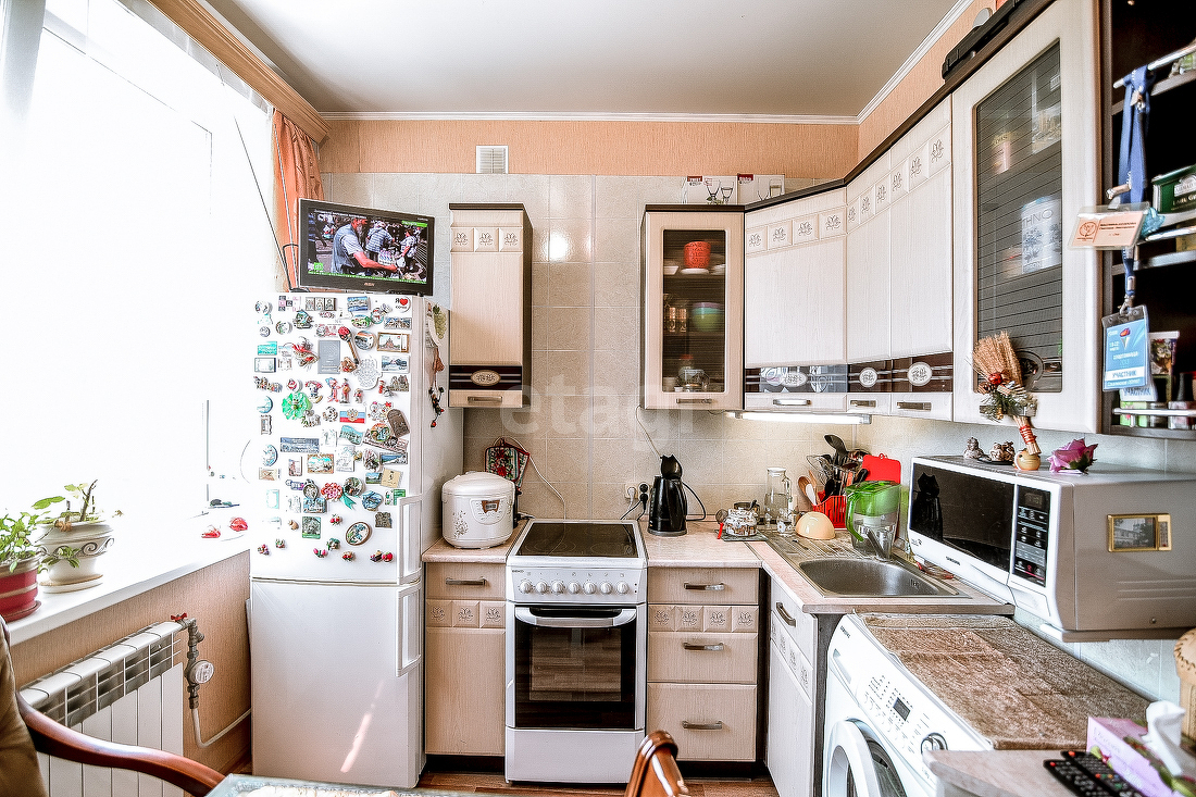 Продажа 2-комнатной квартиры, Южно-Сахалинск, Сахалинская область,  Южно-Сахалинск