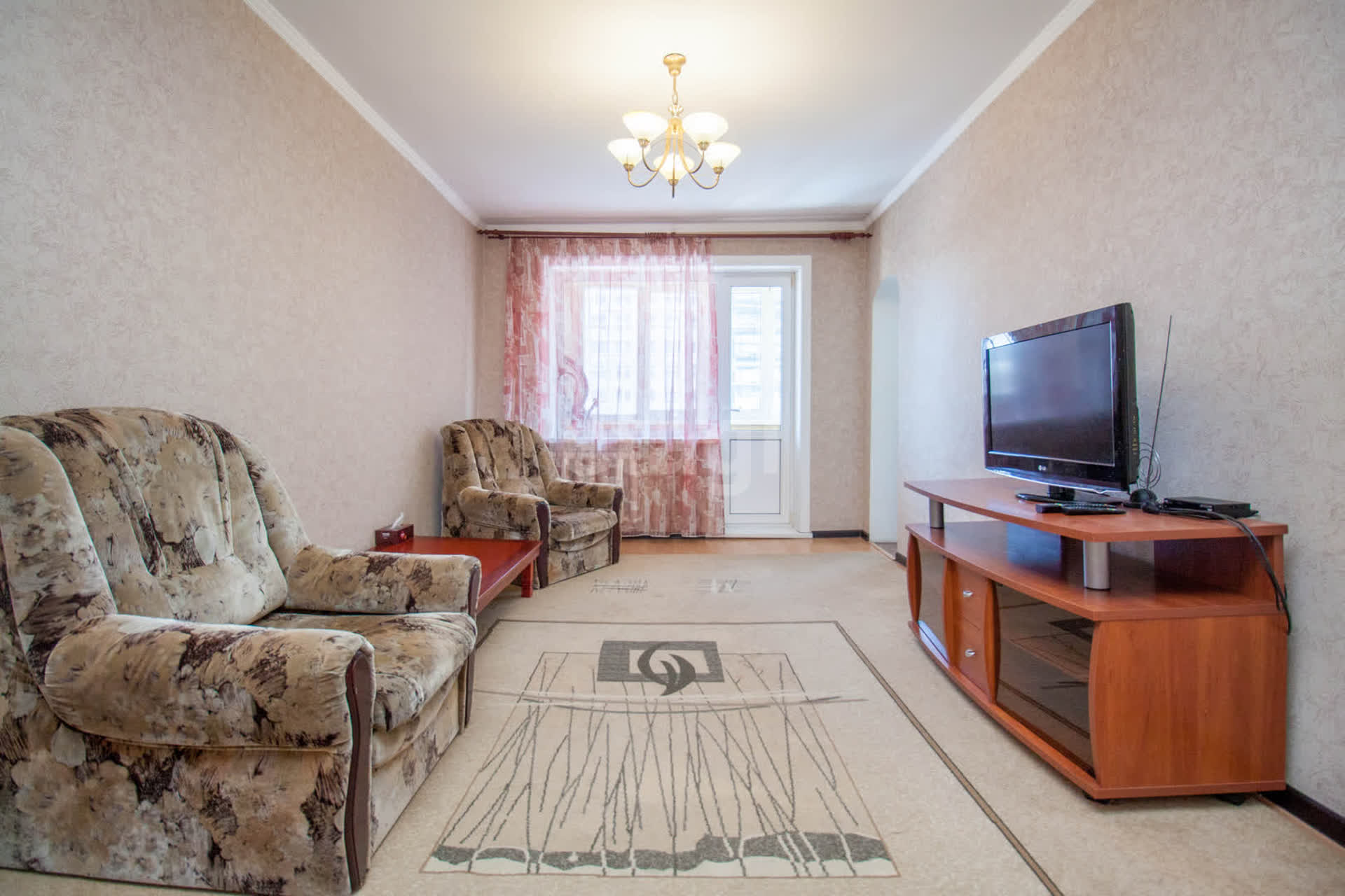 Продажа 3-комнатной квартиры, Южно-Сахалинск, Сахалинская область,  Южно-Сахалинск