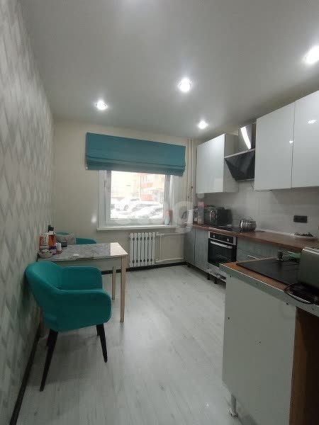 Продажа 3-комнатной квартиры, Южно-Сахалинск, Сахалинская область,  Южно-Сахалинск