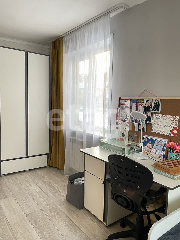 Продажа 3-комнатной квартиры, Улан-Удэ, Республика Бурятия,  Улан-Удэ