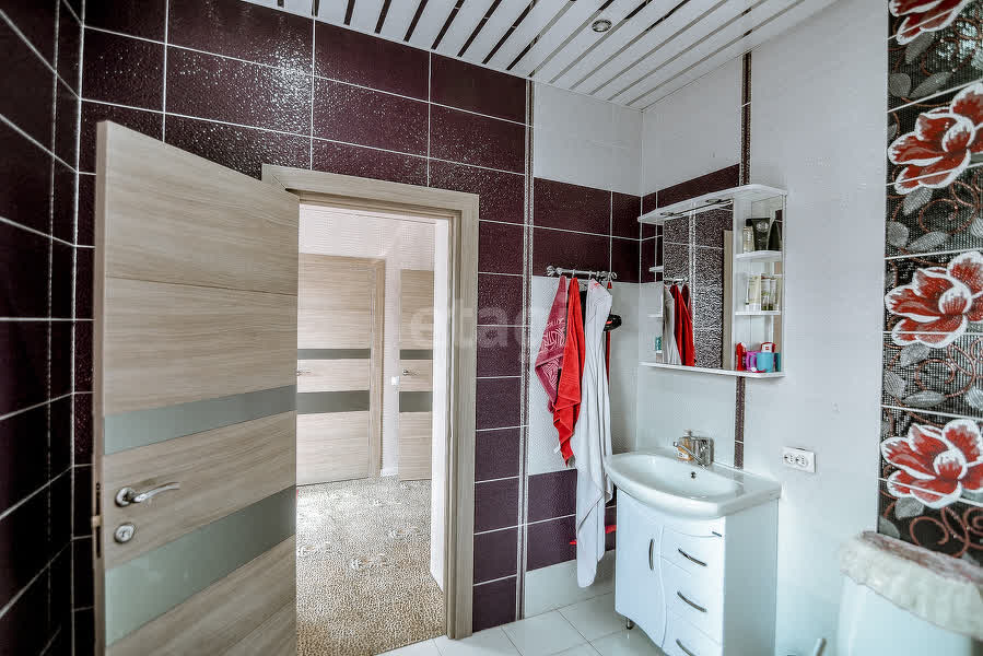 Продажа дома, 176м <sup>2</sup>, 6 сот., Южно-Сахалинск, Сахалинская область,  