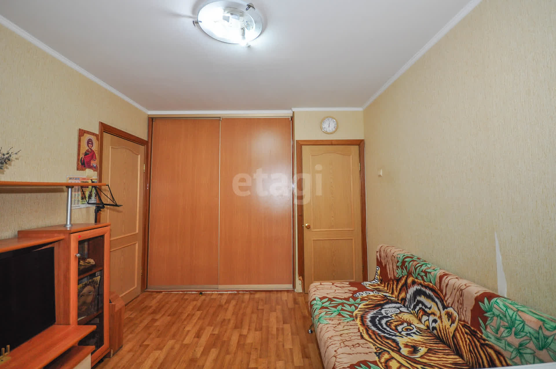 Продажа 2-комнатной квартиры, Южно-Сахалинск, Сахалинская область,  Южно-Сахалинск