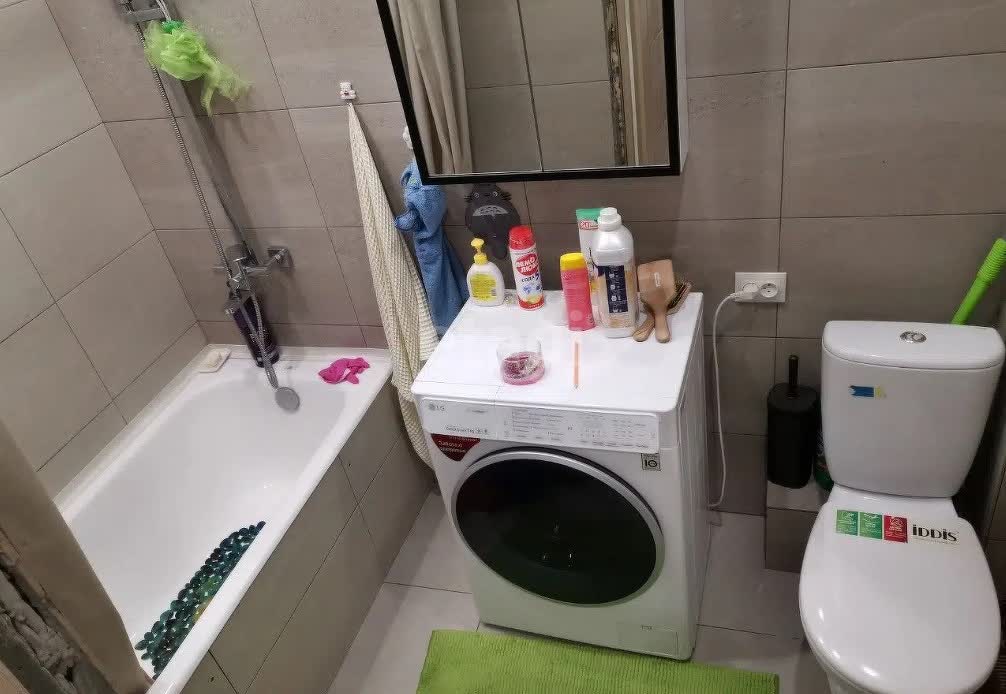 Продажа 2-комнатной квартиры, Южно-Сахалинск, Сахалинская область,  Южно-Сахалинск