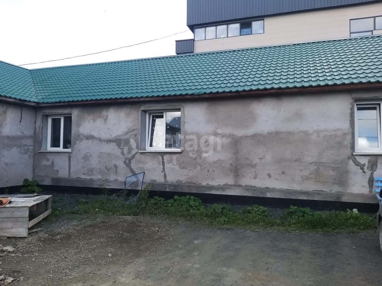 Продажа коммерческой недвижимости, 300м <sup>2</sup>, Южно-Сахалинск, Сахалинская область,  Южно-Сахалинск