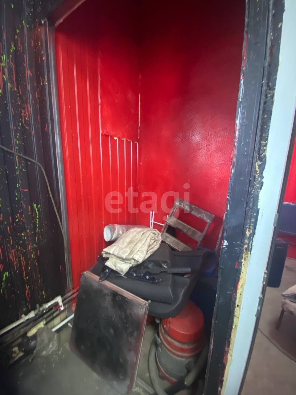 Продажа коммерческой недвижимости, 30м <sup>2</sup>, Новый Уренгой, Ямало-Ненецкий АО,  Новый Уренгой