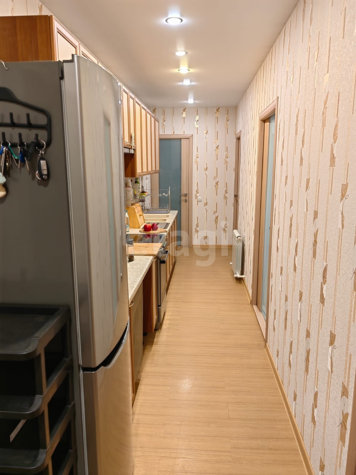 Продажа 3-комнатной квартиры, Южно-Сахалинск, Сахалинская область,  Южно-Сахалинск