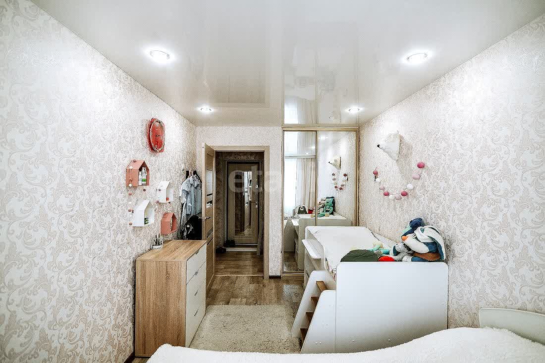 Продажа 3-комнатной квартиры, Южно-Сахалинск, Сахалинская область,  Южно-Сахалинск