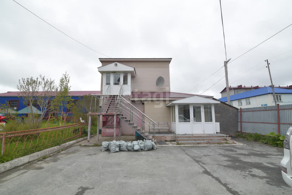 Продажа коммерческой недвижимости, 256м <sup>2</sup>, Южно-Сахалинск, Сахалинская область,  Южно-Сахалинск