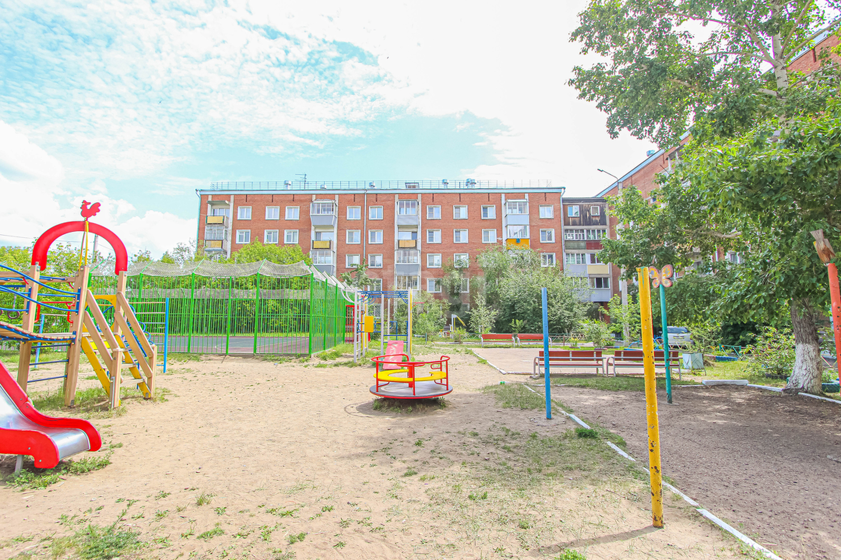 Продажа 3-комнатной квартиры, Улан-Удэ, Республика Бурятия,  Улан-Удэ