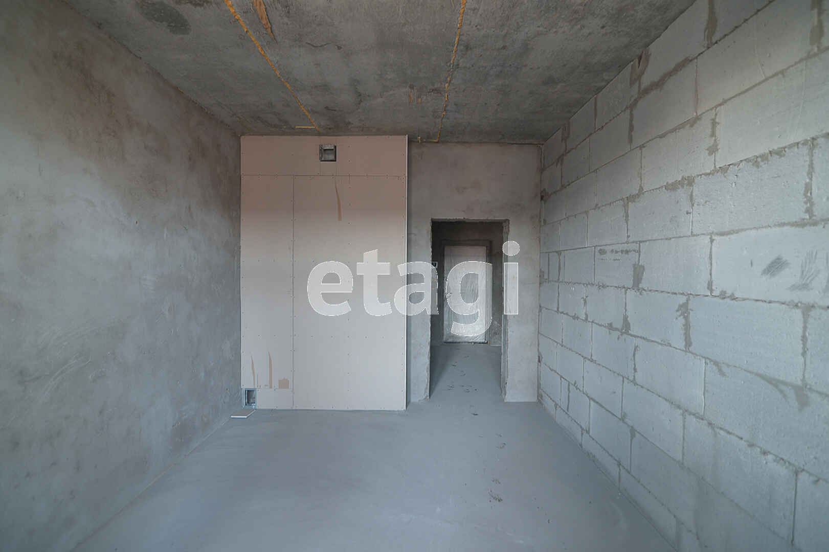 Продажа 2-комнатной квартиры, Южно-Сахалинск, Сахалинская область,  Южно-Сахалинск