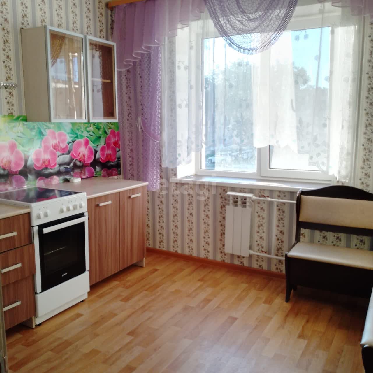 Продажа 2-комнатной квартиры, Южно-Сахалинск, Сахалинская область,  Южно-Сахалинск