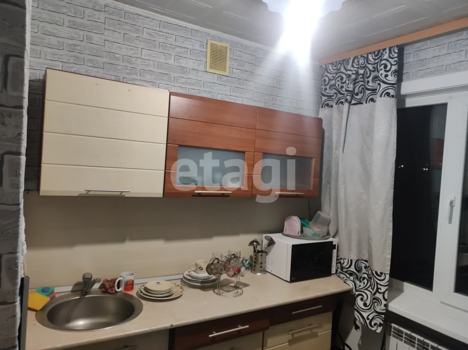 Продажа 2-комнатной квартиры, Улан-Удэ, Республика Бурятия,  Улан-Удэ