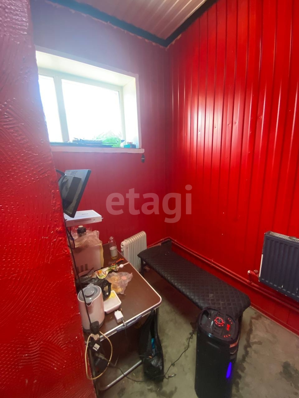 Продажа коммерческой недвижимости, 30м <sup>2</sup>, Новый Уренгой, Ямало-Ненецкий АО,  Новый Уренгой